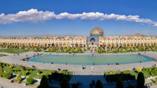 Live the moment … Iran Richtung Norden