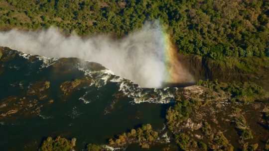 Zimbabwe & Zambia: Die Victoria Falls – eine große Riesendusche ! ?
